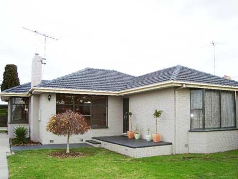 26 Charles Street, Newcomb VIC 3219