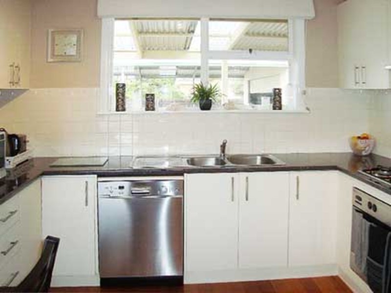 26 Charles Street, Newcomb VIC 3219