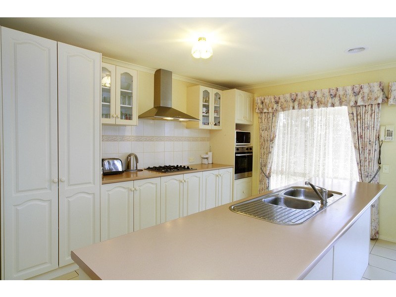 6 Jenna Court, St Albans Park VIC 3219