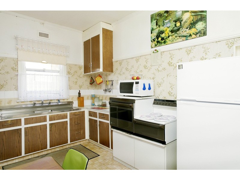 74 Clarence Street, Geelong West VIC 3218