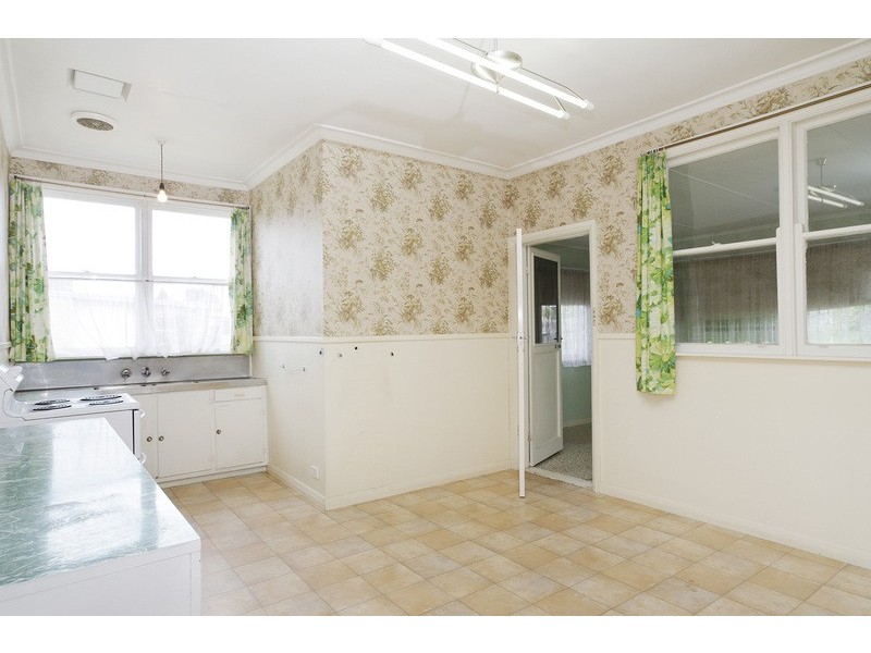 18 Bailey Street, Belmont VIC 3216