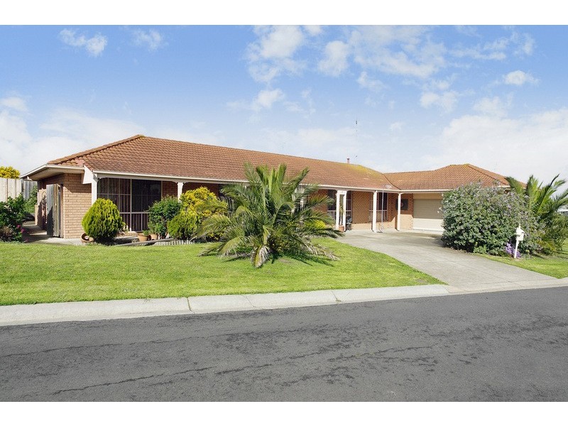 1 Glen Court, Leopold VIC 3224