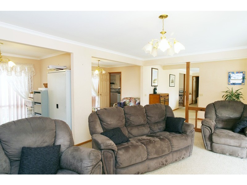 1 Glen Court, Leopold VIC 3224