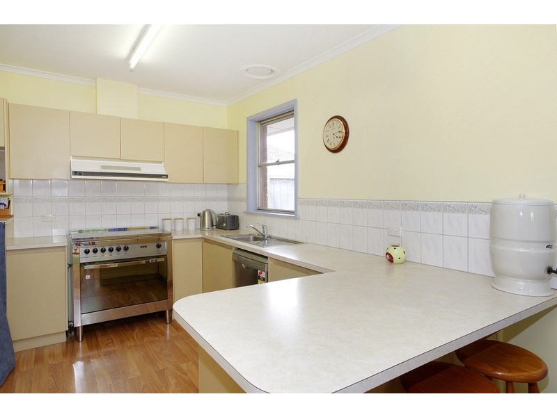 5 Winstanley Road, East Geelong VIC 3219