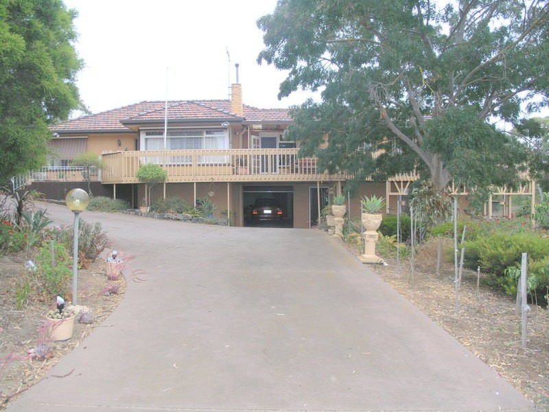 60 Anglesea Road, Waurn Ponds VIC 3216