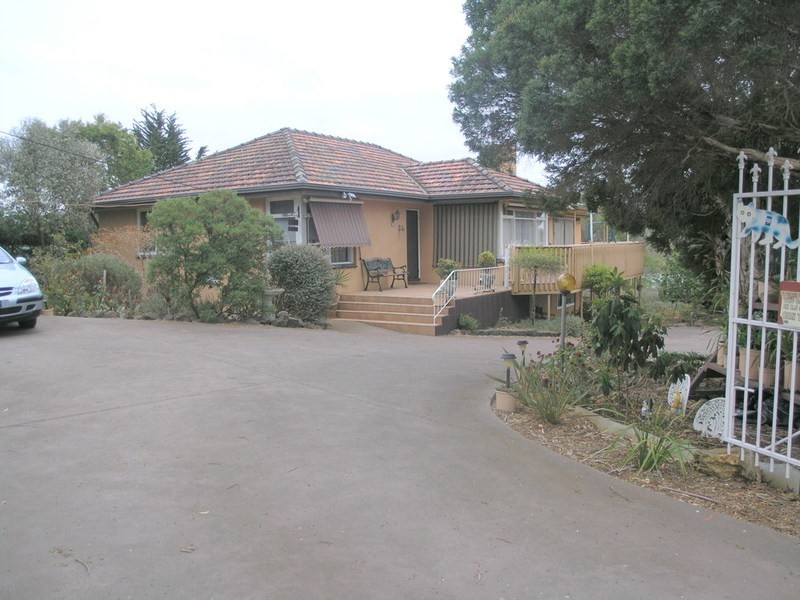 60 Anglesea Road, Waurn Ponds VIC 3216