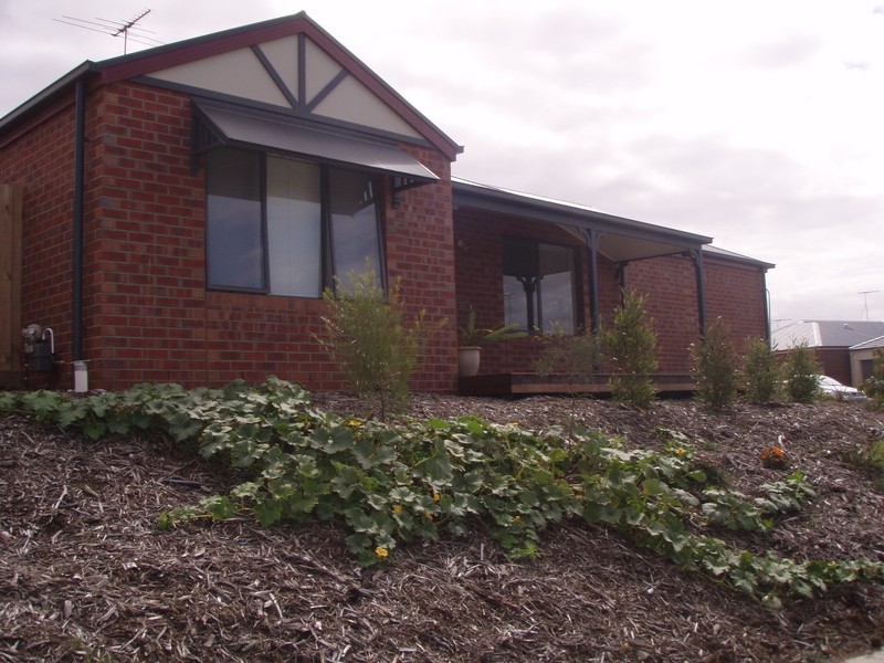 50 Shannahan Drive, Bell Park VIC 3215