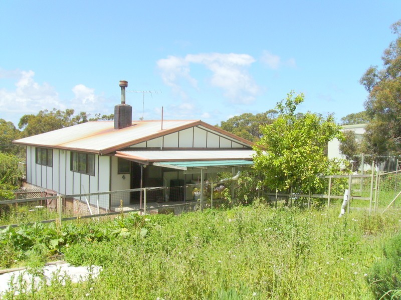 5 Great Ocean Road, Grey River VIC 3221