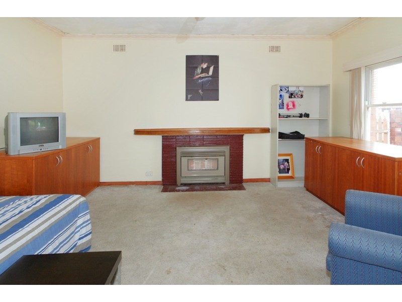 63 Roseneath Street, North Geelong VIC 3215