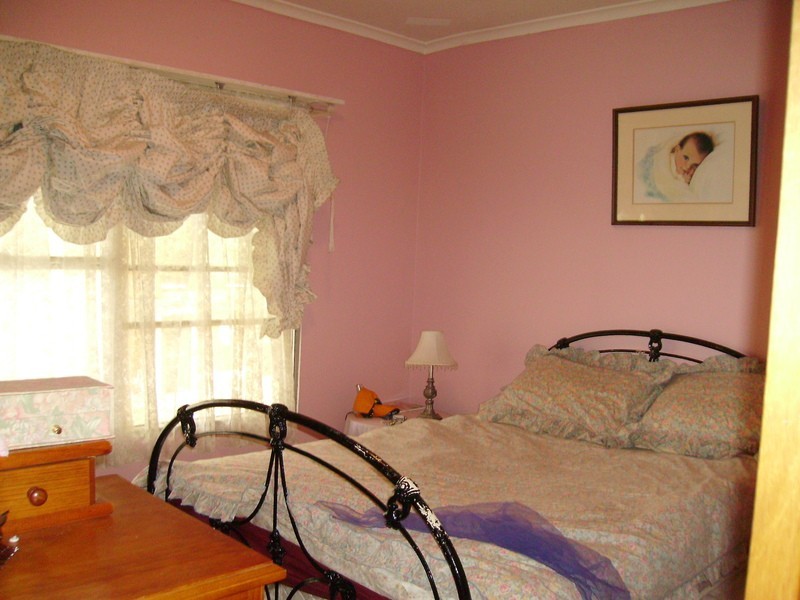 52 Canadian Parade, Corio VIC 3214