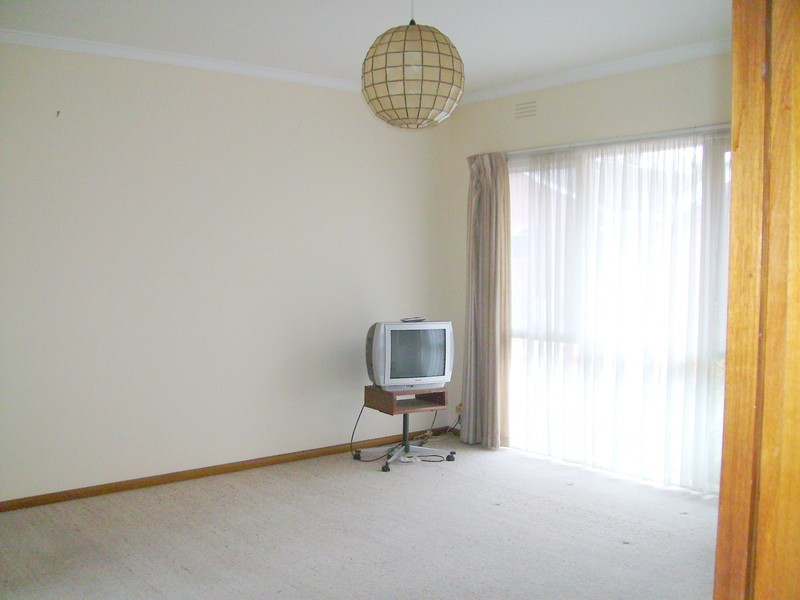 2/13 Glamis Street, Newtown VIC 3220