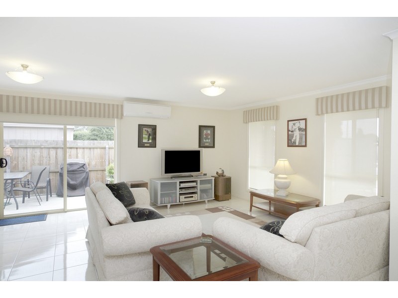 26 Bellagio Court, Whittington VIC 3219