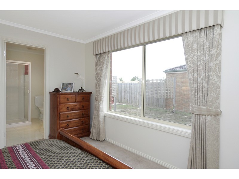 26 Bellagio Court, Whittington VIC 3219