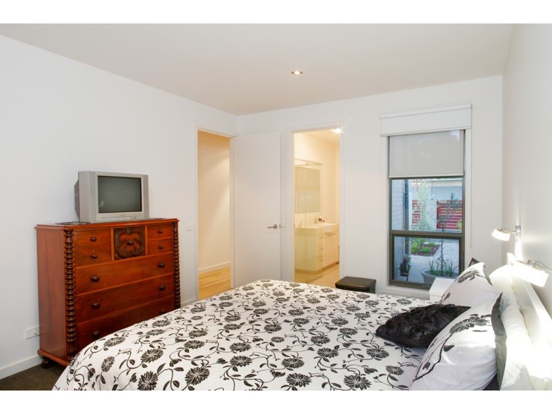 24B Park Crescent, South Geelong VIC 3220