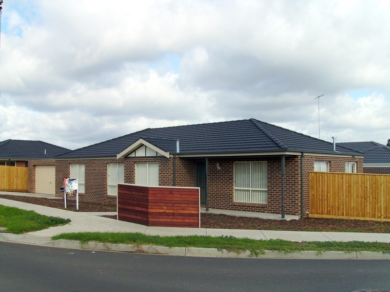 24 Ferguson Road, Leopold VIC 3224