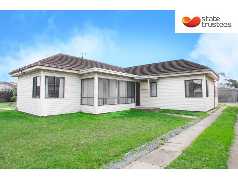 10 Knight Avenue, Herne Hill VIC 3218