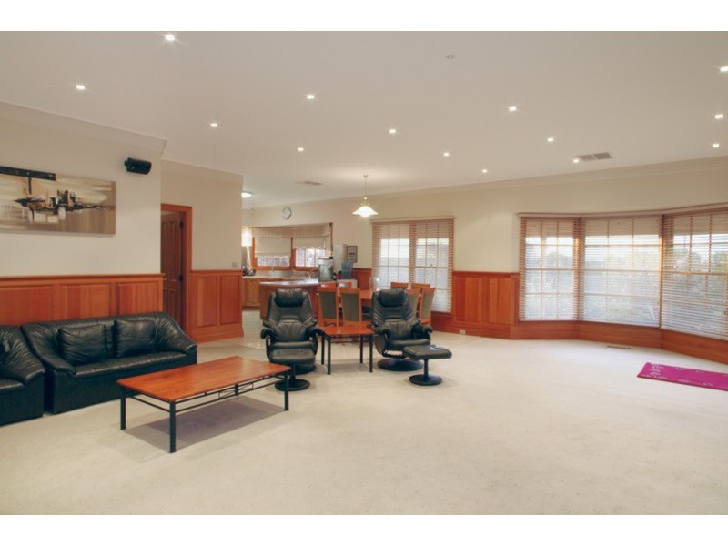 12 Dahlhaus Court, Leopold VIC 3224