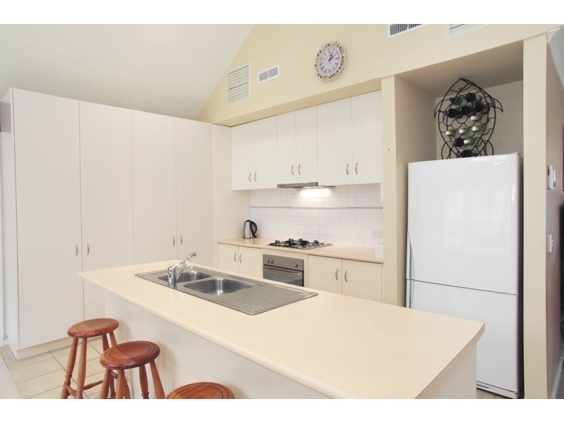 21 Meadowvale Drive, Grovedale VIC 3216