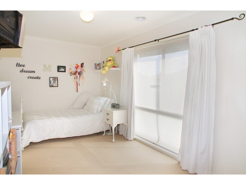 21 Meadowvale Drive, Grovedale VIC 3216