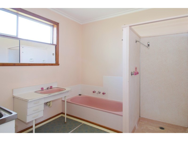 12 Castle Court, Bell Park VIC 3215