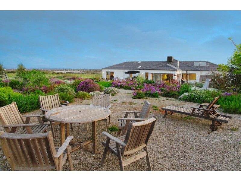2132 Bellarine Highway, Point Lonsdale VIC 3225