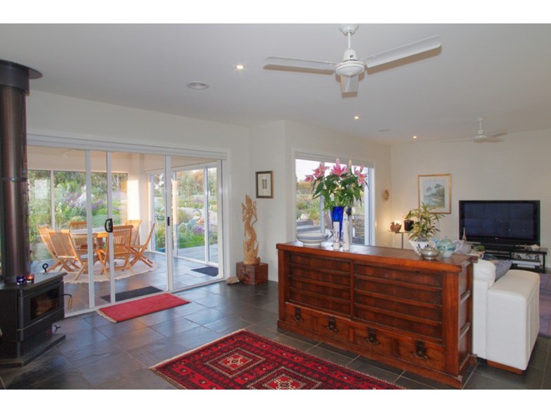 2132 Bellarine Highway, Point Lonsdale VIC 3225