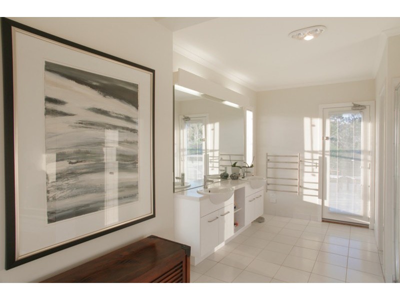 2132 Bellarine Highway, Point Lonsdale VIC 3225