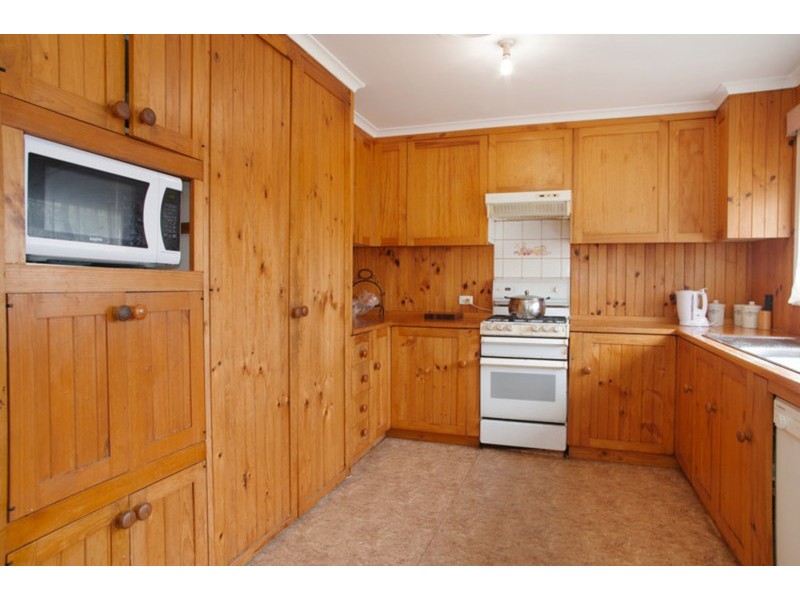 15 Solar Drive, Whittington VIC 3219