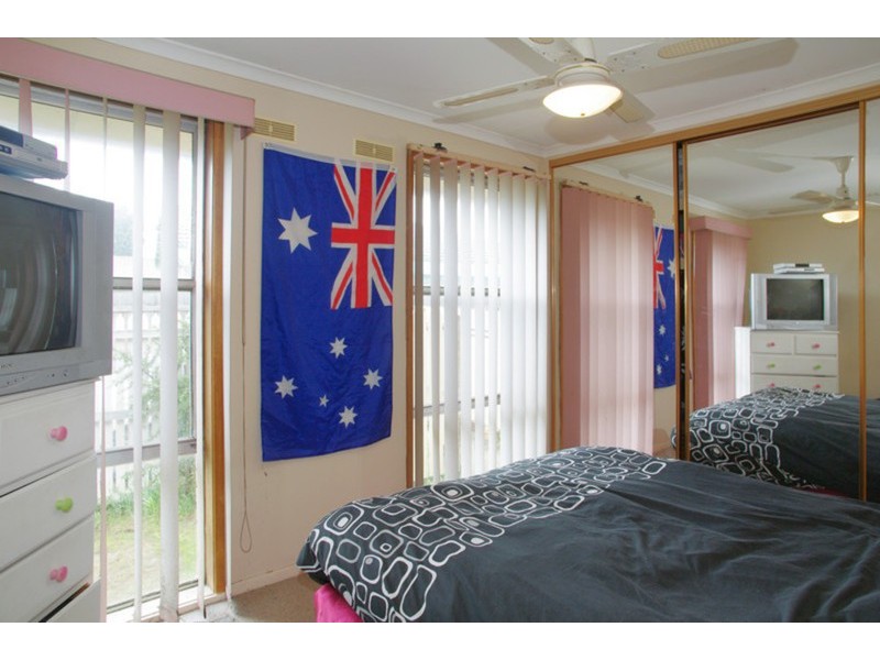 15 Solar Drive, Whittington VIC 3219