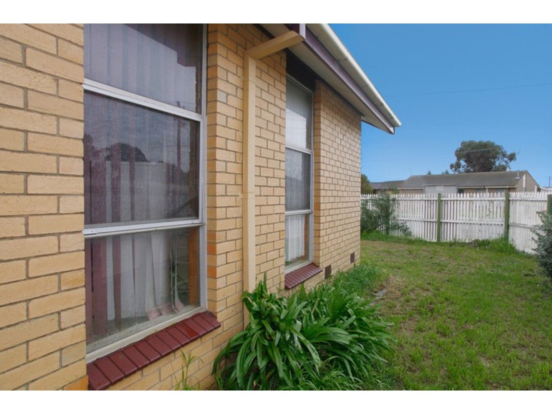 15 Solar Drive, Whittington VIC 3219