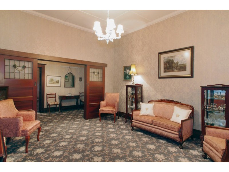 17 Grandview Grove, Drumcondra VIC 3215