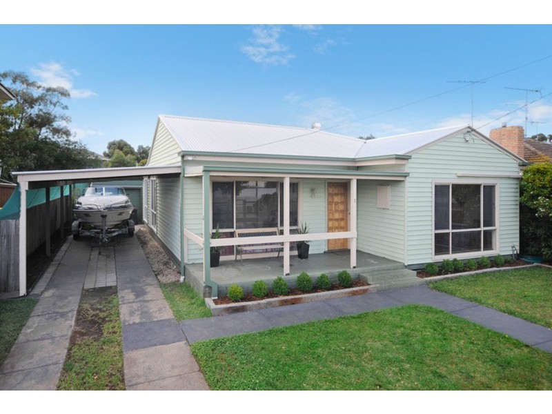 2 Castle Court, Bell Park VIC 3215
