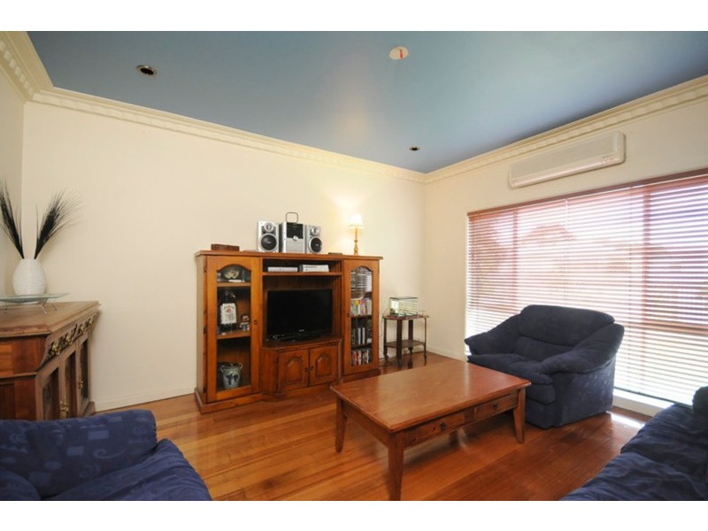 2 Castle Court, Bell Park VIC 3215