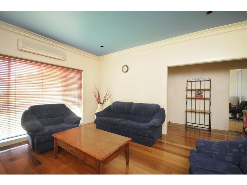 2 Castle Court, Bell Park VIC 3215