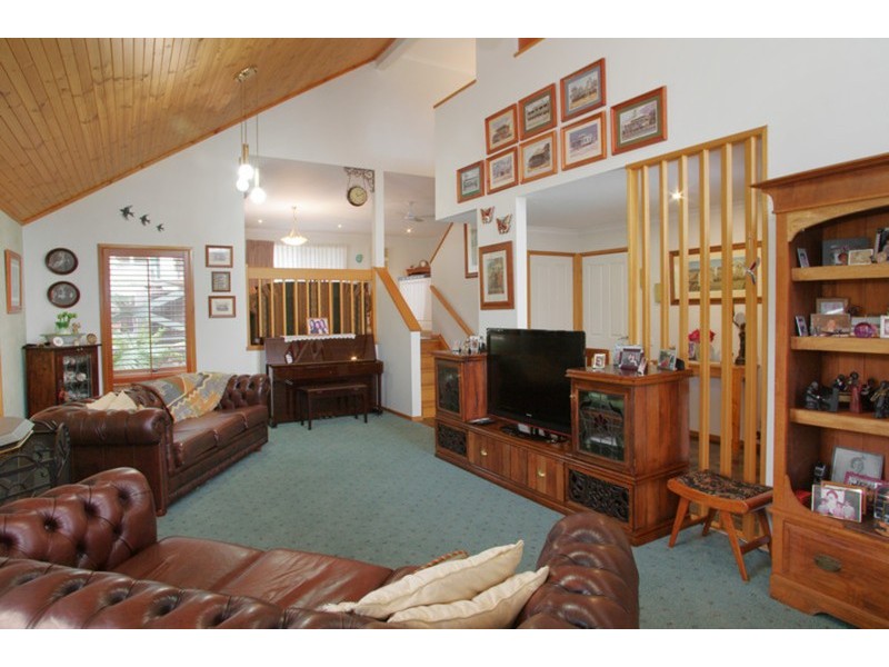 8 Rolfe Court, Leopold VIC 3224