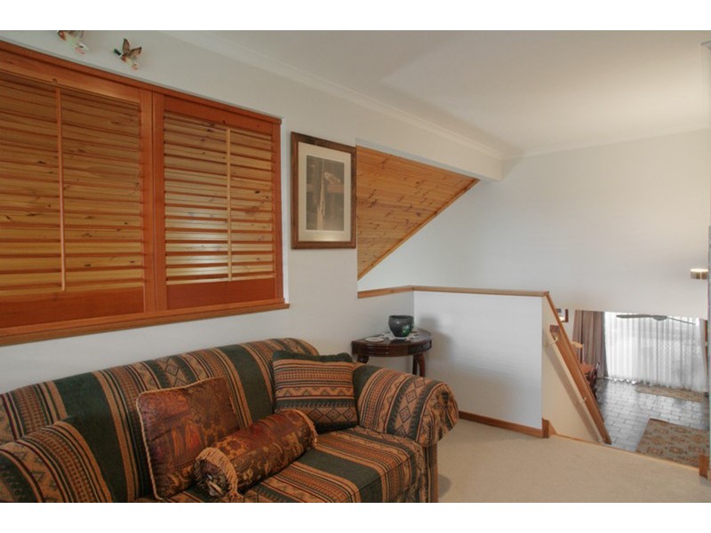8 Rolfe Court, Leopold VIC 3224