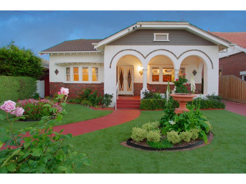 19 Grandview Grove, Drumcondra VIC 3215