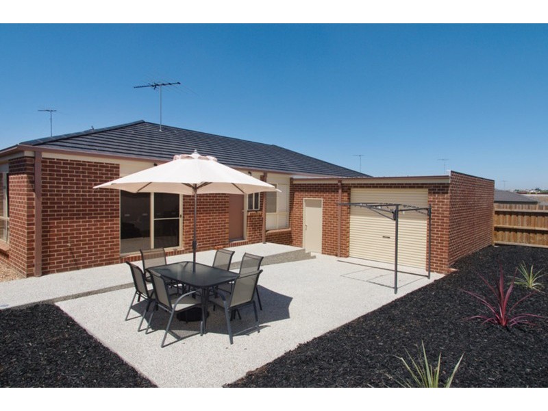 64 Daly Boulevard, Highton VIC 3216
