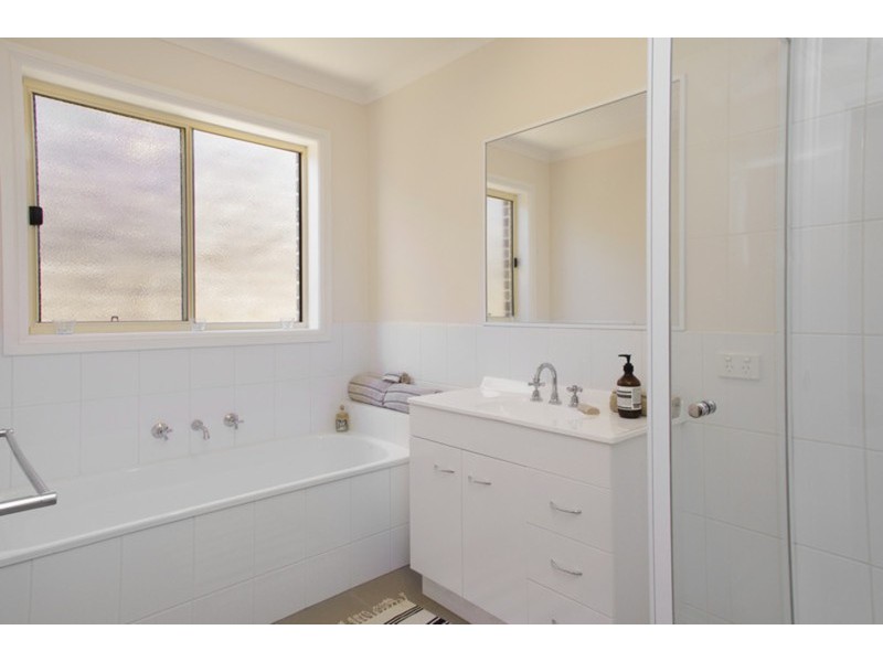 64 Daly Boulevard, Highton VIC 3216