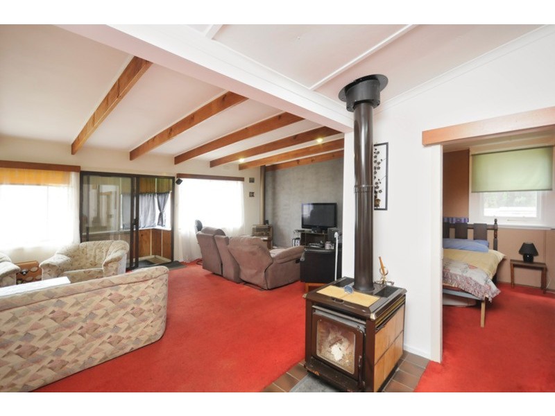 114 Bluff Road, St Leonards VIC 3223