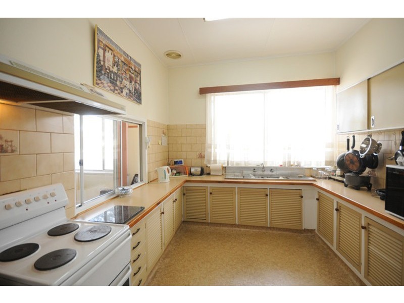 114 Bluff Road, St Leonards VIC 3223