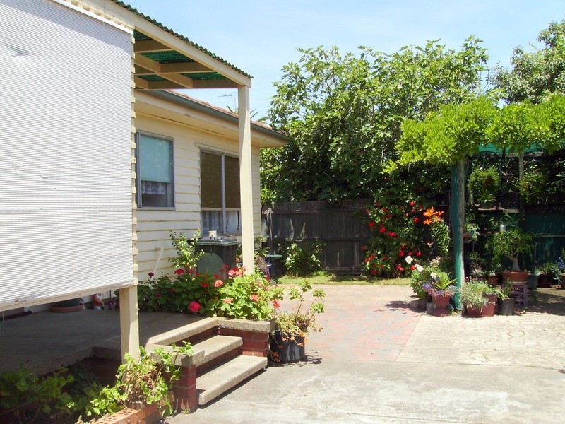 1 Kanooka Drive, Corio VIC 3214