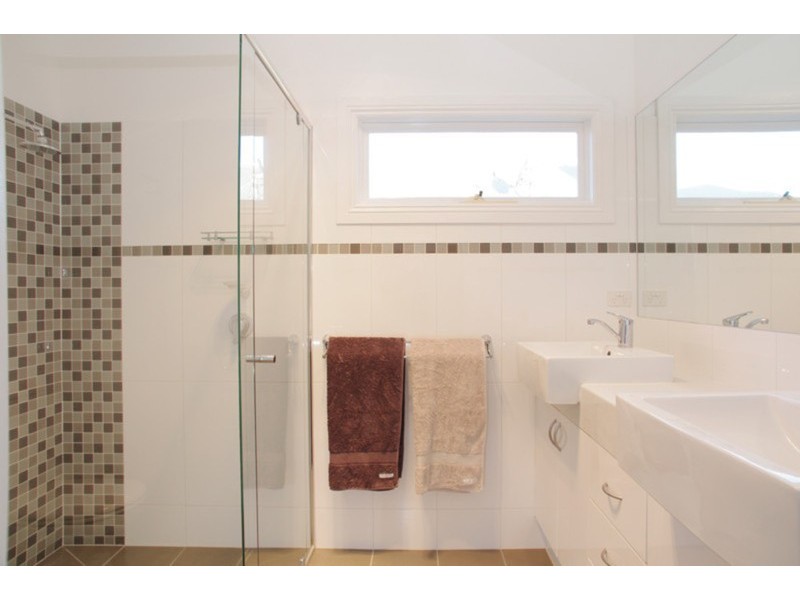 26 Deakin Street, Bell Park VIC 3215