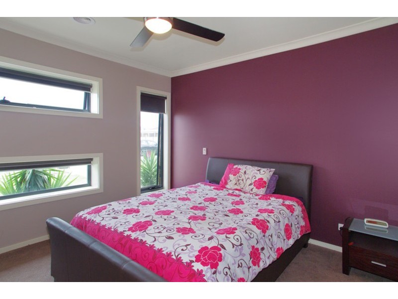 15 Hipwell Court, Lovely Banks VIC 3221