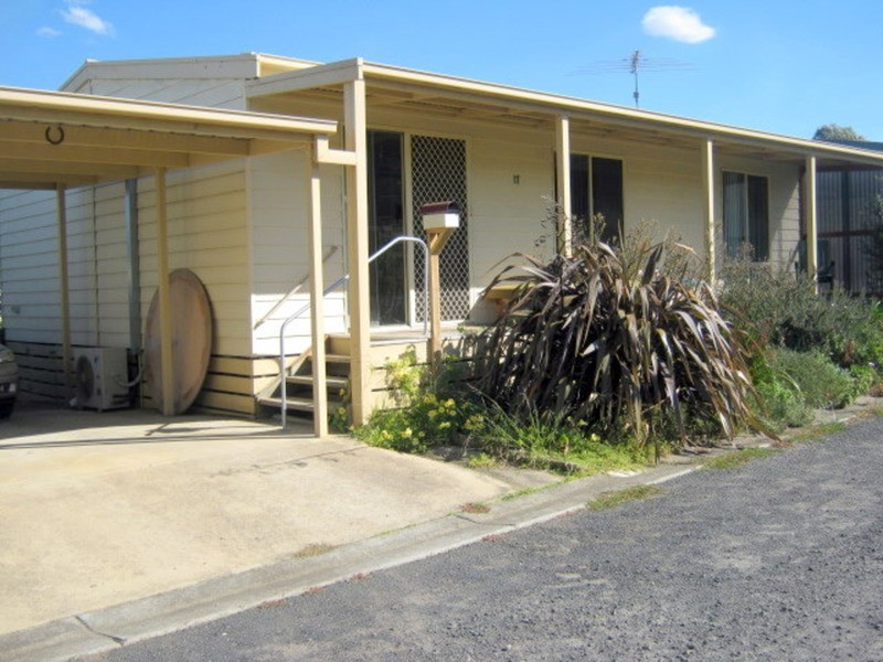 152-156 Colac Road, Waurn Ponds VIC 3216