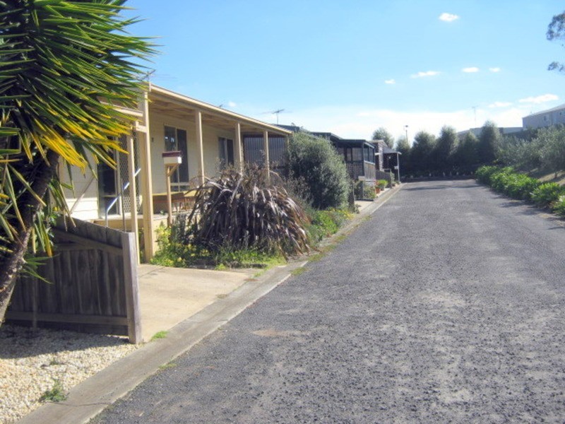 152-156 Colac Road, Waurn Ponds VIC 3216