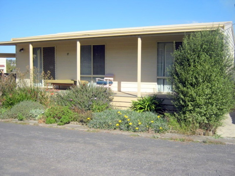 152-156 Colac Road, Waurn Ponds VIC 3216