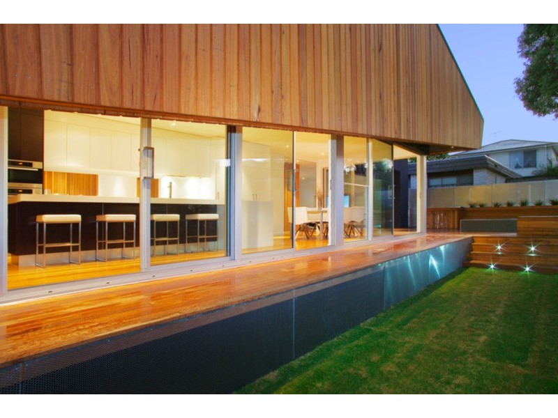 1a Mercer Parade, Newtown VIC 3220
