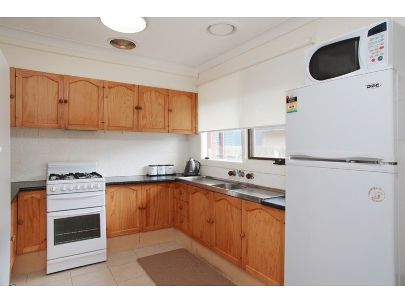 32 Dorward Avenue, Newcomb VIC 3219