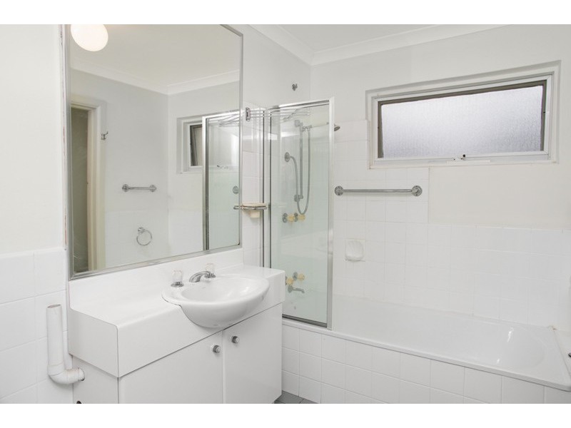 5/50 Eastern Beach Road, Geelong VIC 3220